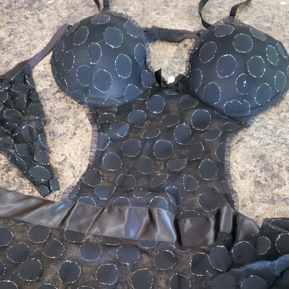 NEW Seductivewear Lingerie L